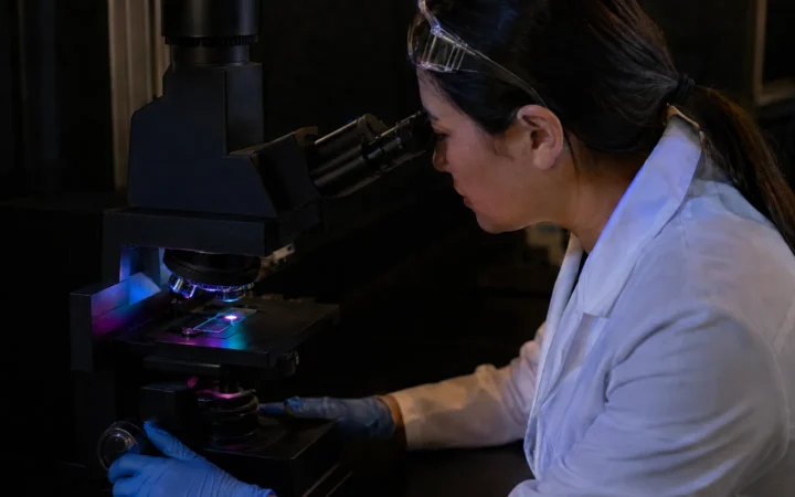 Fluorescence Microscopy in Cancer Research: Key Techniques for Breakthrough Discoveries