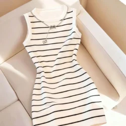 Women's Spring/Summer Casual Elegant Sleeveless Slim-Fit Round Neck Striped Print…